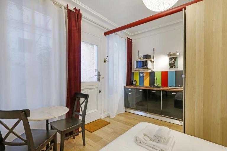 A Sweet Studio In Montparnasse - Boulevard Du Montparnasse Παρίσι Εξωτερικό φωτογραφία